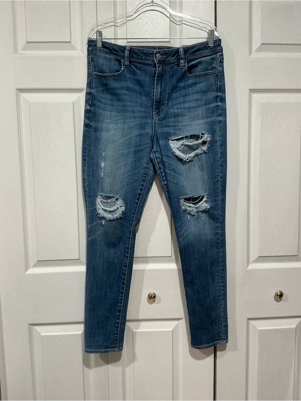 💙 American Eagle Super Hi-Rise Jegging Blue Distressed Denim Jeans - 12 (01580)